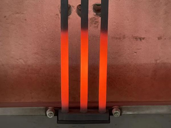 1625°C Double Spiral SGR Type Sic Heating Element For Various Furnaces 2